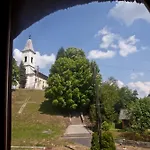 St.michael Panzio Lovaspark Bed & Breakfast