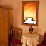 Bed & Breakfast St.michael Panzio Lovaspark