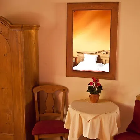 Bed & Breakfast St.michael Panzio Lovaspark