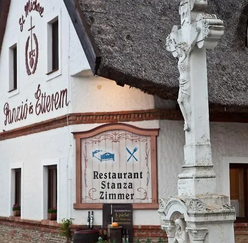 Bed & Breakfast St.michael Panzio Lovaspark
